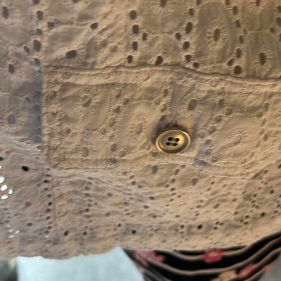 Cotton Eyelet 3/4 sleeve Jacket - Picture 7 of 12